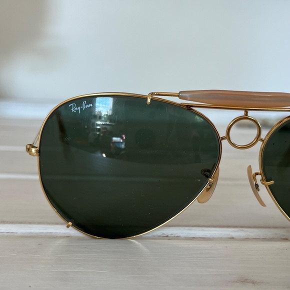 Vintage Ray Ban Aviator Sunglasses - Picture 7 of 11